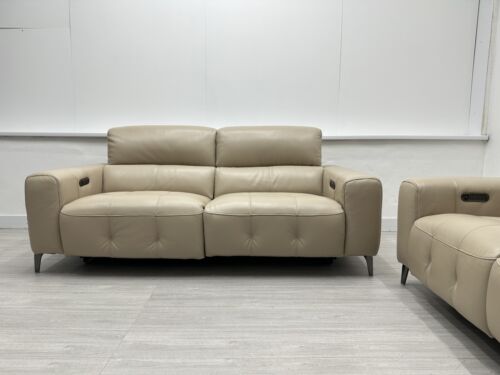Furniture Village ‘New York’ 3 + 2 Seater in Vanilla Leather