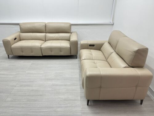 Furniture Village ‘New York’ 3 + 2 Seater in Vanilla Leather