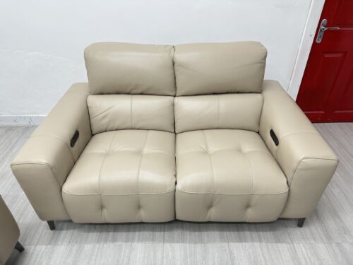 Furniture Village ‘New York’ 3 + 2 Seater in Vanilla Leather
