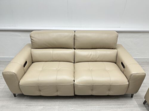 Furniture Village ‘New York’ 3 + 2 Seater in Vanilla Leather