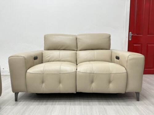 Furniture Village ‘New York’ 3 + 2 Seater in Vanilla Leather