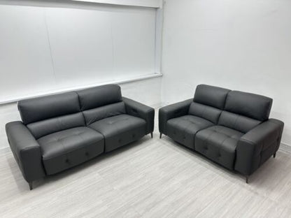 Furniture Village ‘New York’ 3 + 2 Seater